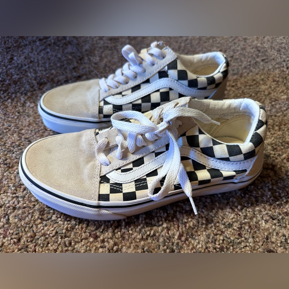 Vans checkered low tops size 5.5/7